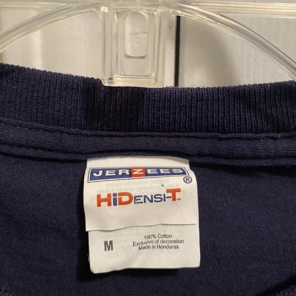 University of Michigan WOLVERINES Rivalry Threads & Distressed style Logo Tee - Picture 4 of 4